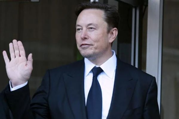Elon Musk's social media platform X addresses disruptions in Pakistan, collaborates with Government